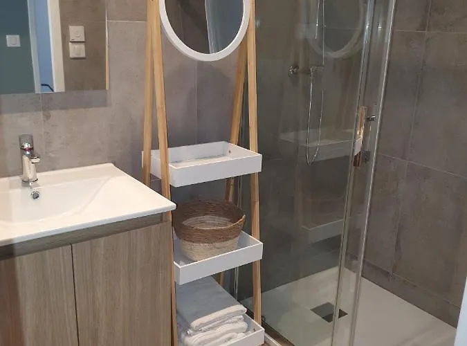 Les Du Relais Aparthotel Saint-Martin-dʼAblois